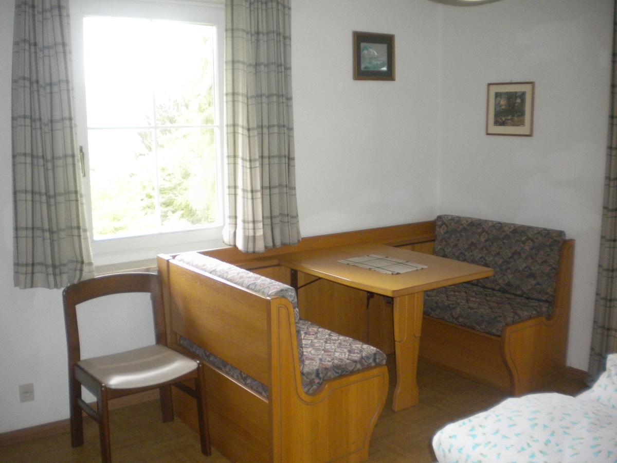 Hotel Roen Ruffre-Mendola Экстерьер фото